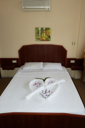 Suite | In-room safe, free WiFi, bed sheets, wheelchair access - Donmez Hotel (Ortaca)
