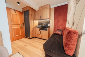 Grand Room | Private kitchen