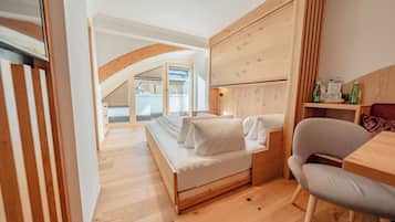 Ropa de cama de alta calidad, cubrecamas y colchones con pillow-top