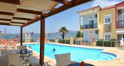 Gera Bay Studios and Apartments