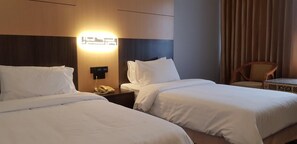 Room - The Ariston (Bangkok)