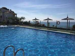 Outdoor pool - Finca Del Moro (Peniscola)