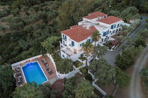 Front of property - Anamar Skiathos Hotel (Skiathos)