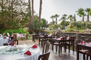 Breakfast, lunch, dinner served; international cuisine  - Aqua Fantasy Aquapark Hotel & Spa - All Inclusive (Selçuk)