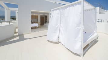 Deluxe studio, terras (Cama Balinesa) | Terras