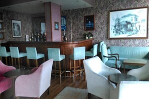 Bar (in der Unterkunft)