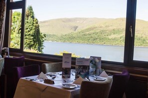 Dining - Croit Anna Hotel (Fort William)