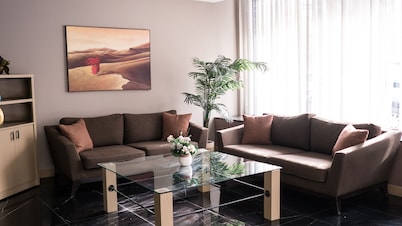 Palm Inn Hotel