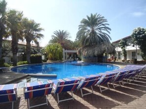 Pool - Hotel Palm Beach (Paraguachí)