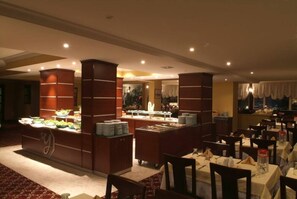 Dining - Genc Yazici Hotel (Bursa)