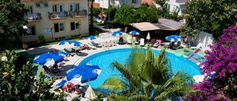 Alberca al aire libre