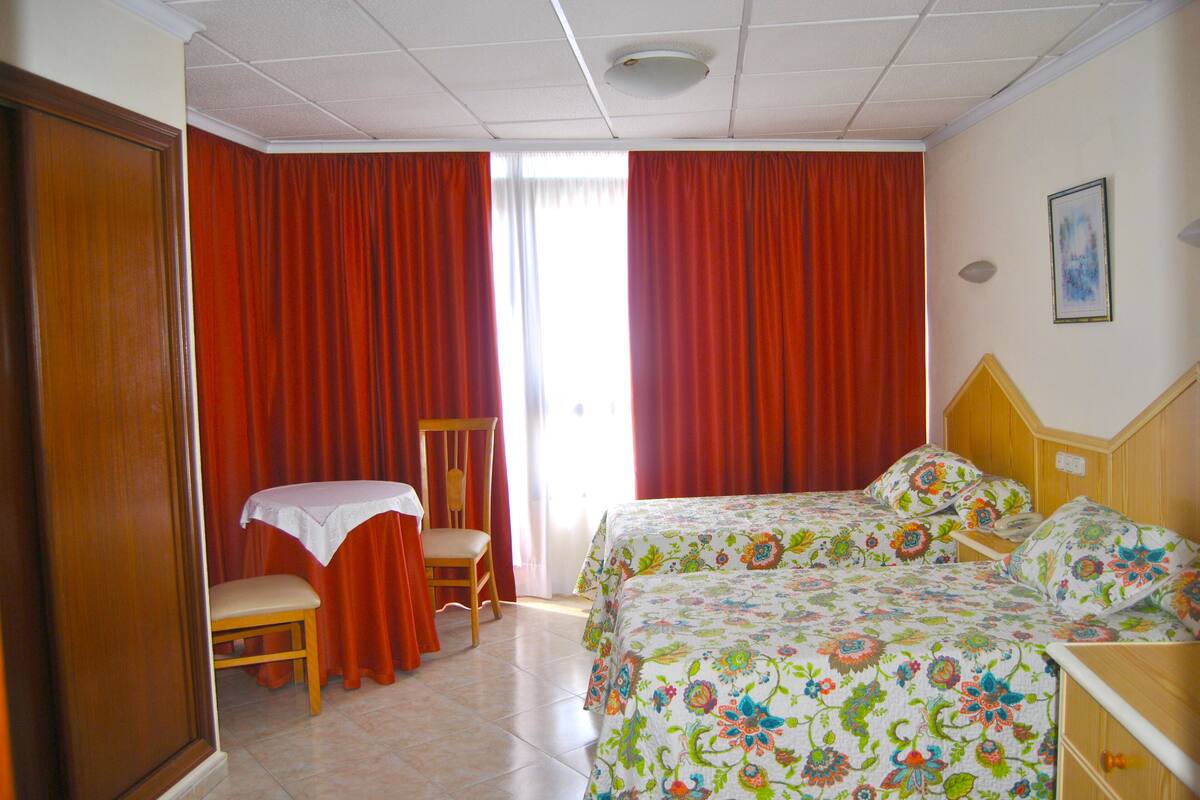 Wi-Fi gratuit, draps fournis