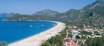 库姆萨尔酒店厄吕代尼兹