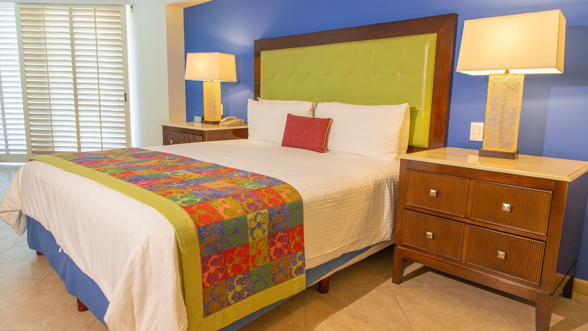 Platinum Vista al Mar King | Ropa de cama de alta calidad y edredones de plumas