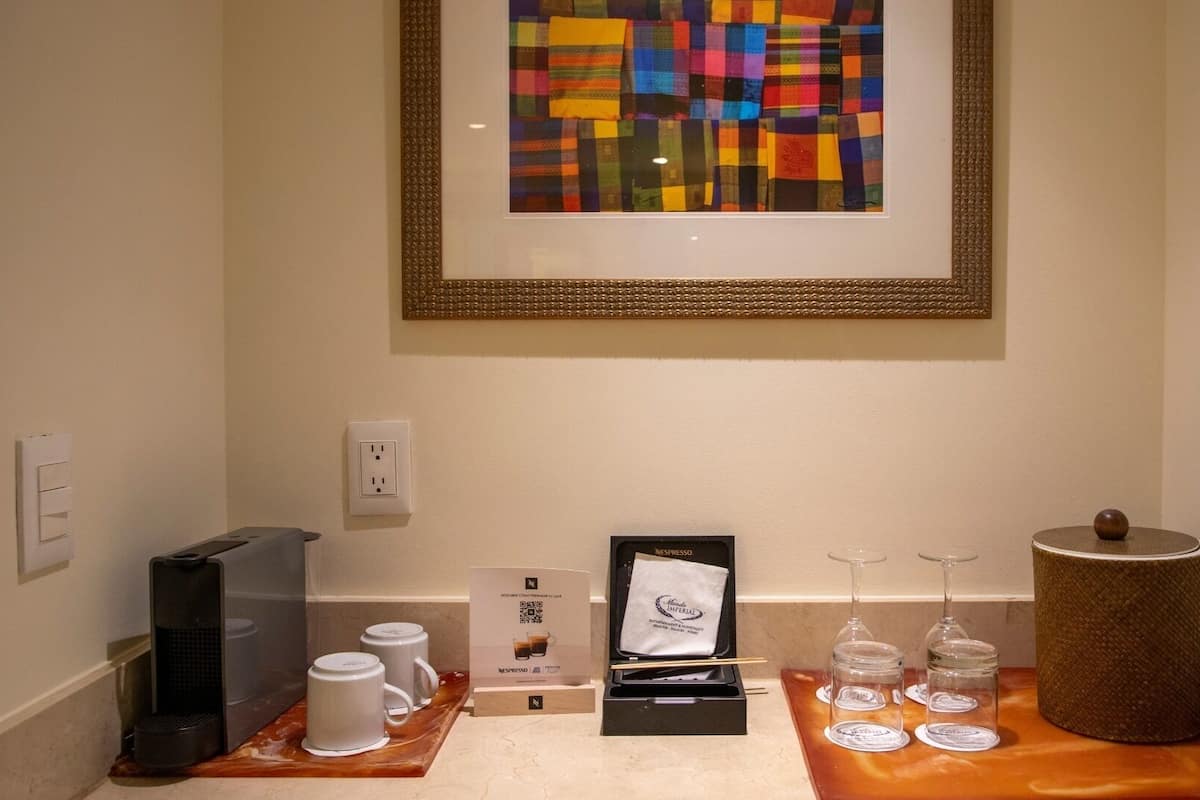 Platinum Golf View Double | Living area | 37-inch flat-screen TV with cable channels, TV, iPod dock