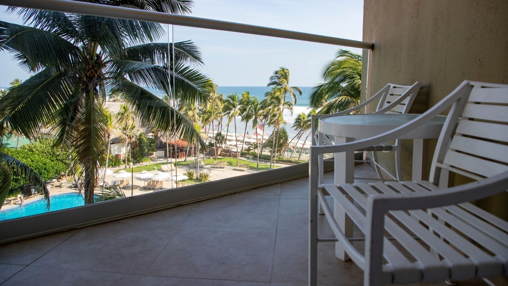 Kamar Double Mewah, pemandangan lapangan golf | Balkon