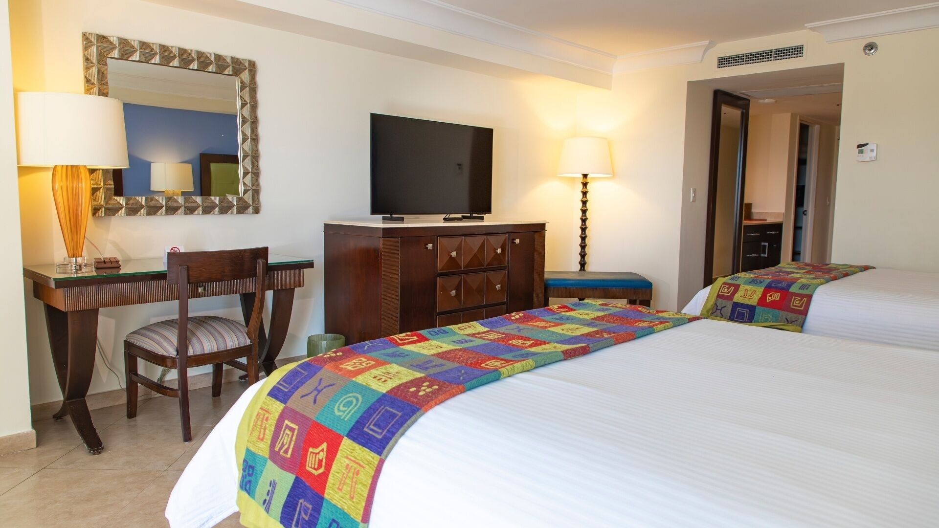 Platinum Ocean View Double | Premium bedding, down comforters, pillowtop beds, in-room safe