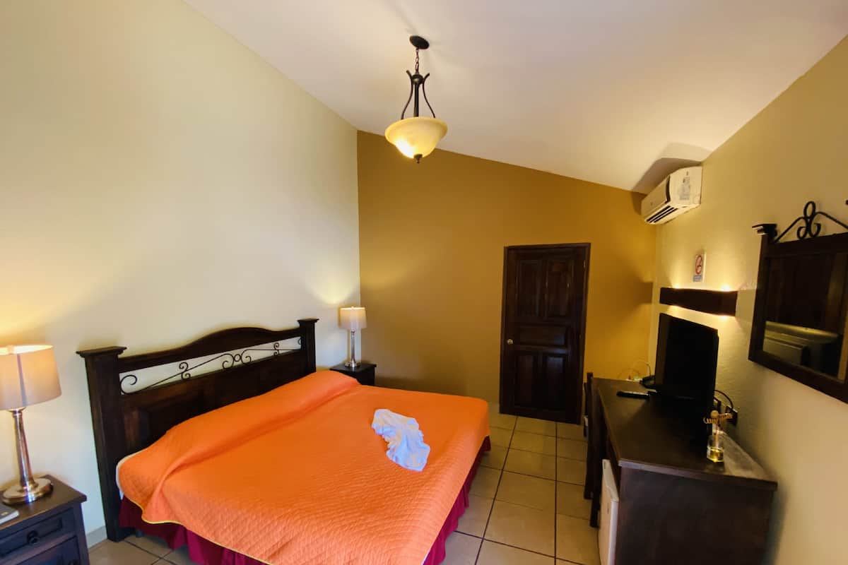Chambre Supérieure, 1 trÚs grand lit