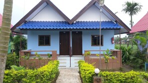 Blackout curtains, soundproofing, free WiFi - Ruenview Resort (Mae Chan)