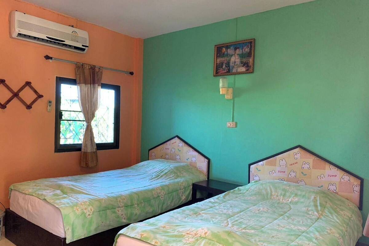 Superior Twin Room | Blackout drapes, free WiFi