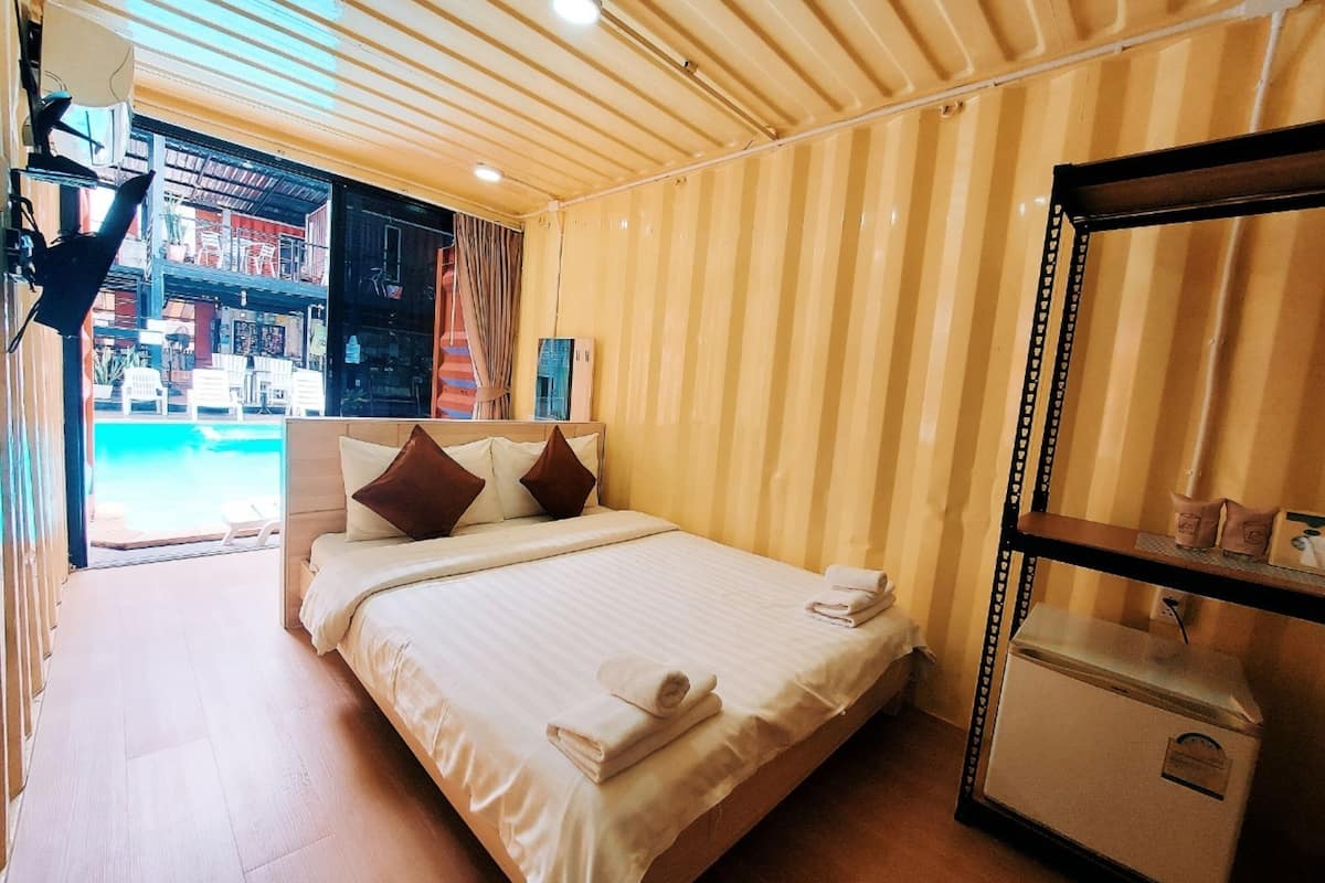 superior double room, pool access | blackout curtains, free wifi, bed sheets