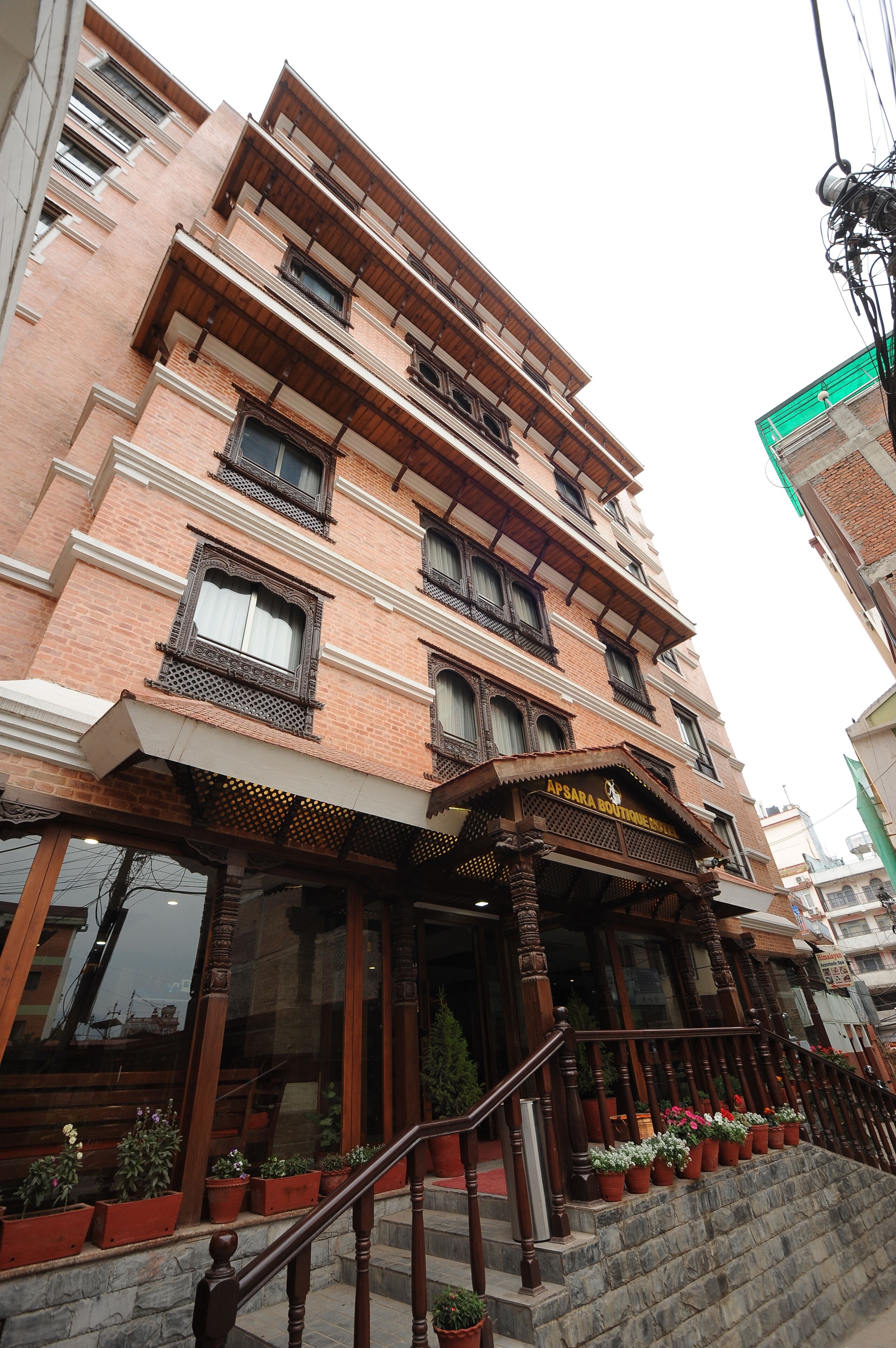 deluxe twin room, garden view | terrace/patio