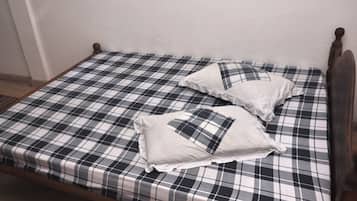 Kamar Double Basic (Non AC) | Wi-Fi gratis
