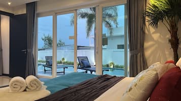Vila exclusiva, 3 quartos, piscina particular, no jardim | Roupas de cama premium, cofres nos quartos, individualmente decorados