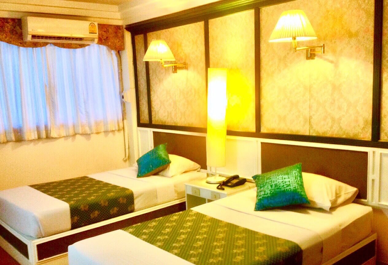 Foto - Highway Hotel