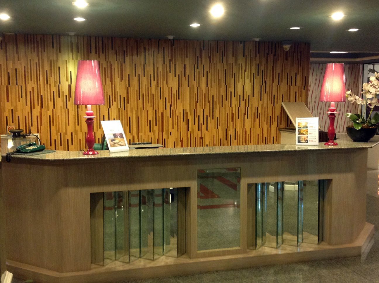 Foto - Highway Hotel