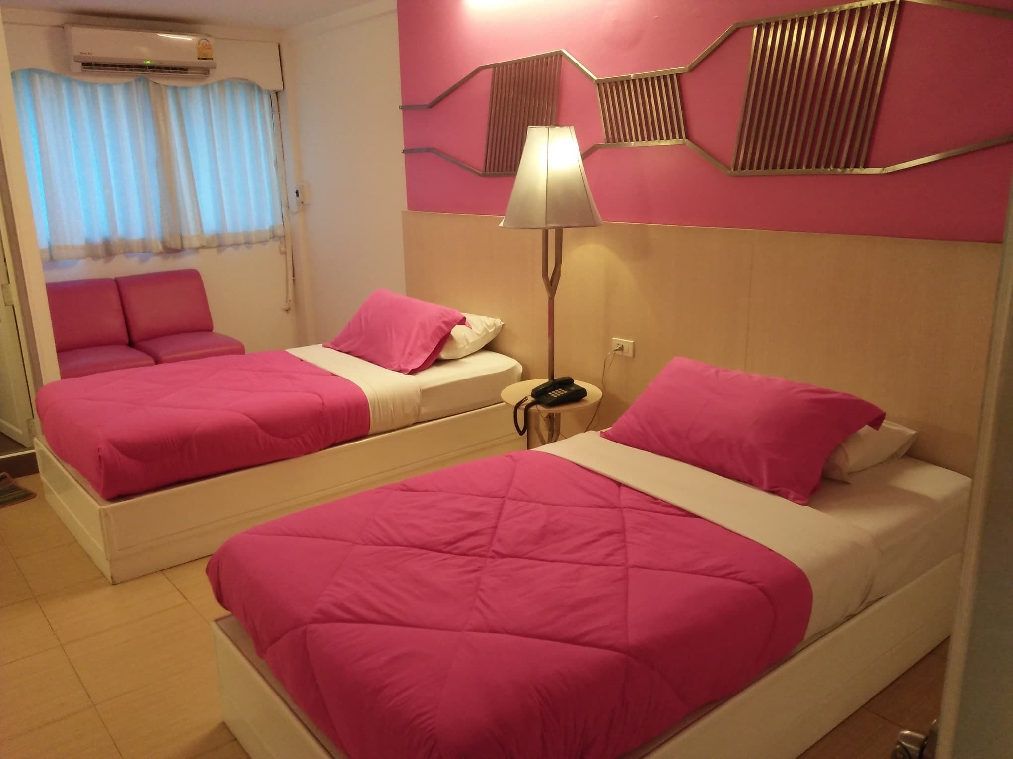 Foto - Highway Hotel