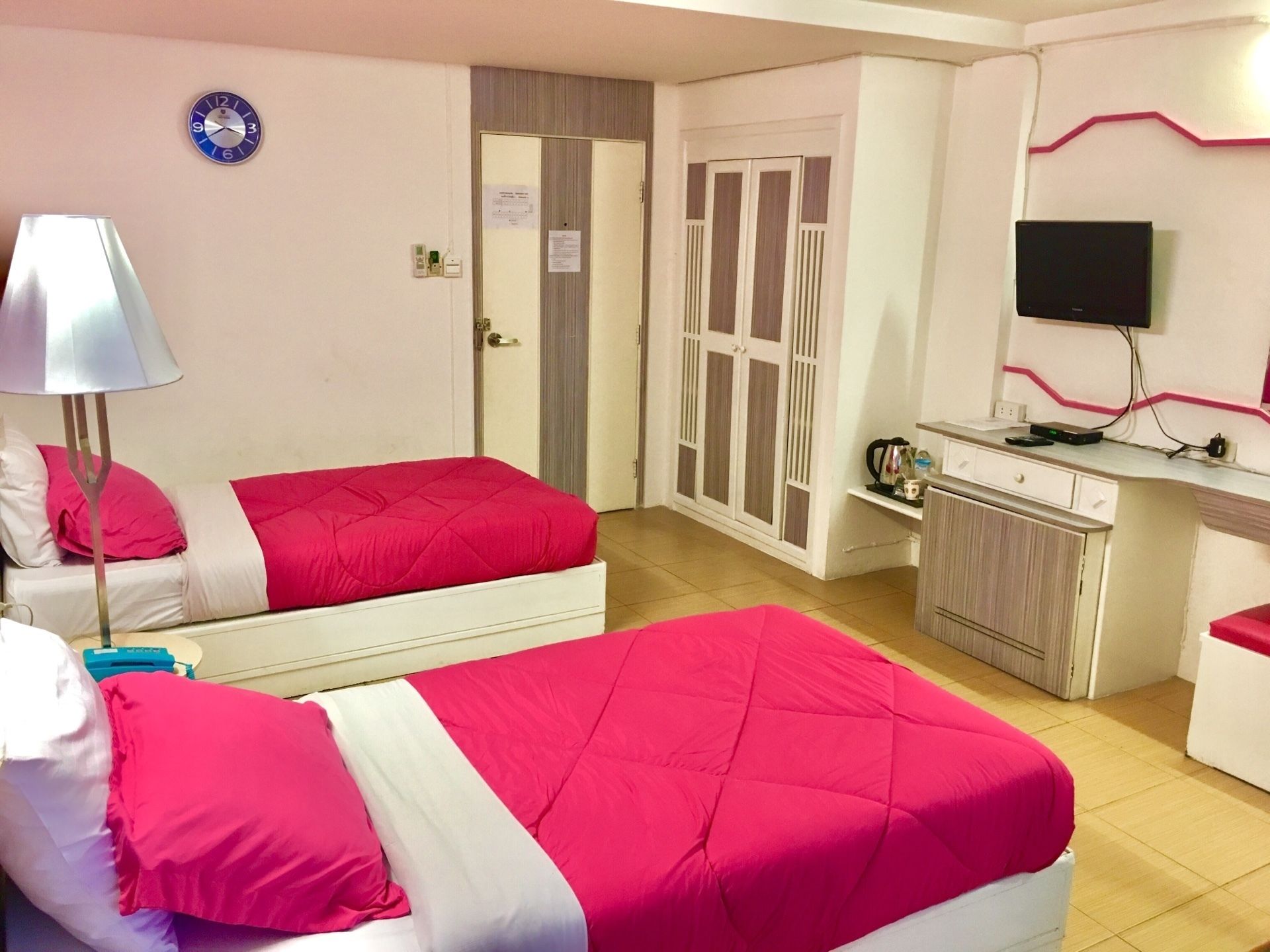 Foto - Highway Hotel