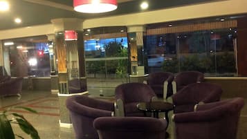 Khu tiếp khách ở sảnh