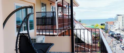 Suite, 2 Bedrooms | Terrace/patio