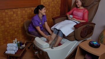 Salas para tratamentos a dois, tratamentos corporais, bandagem corporal