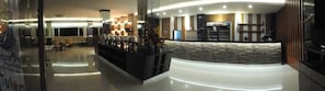 Reception - Studio Inn & Suites (Semarang)
