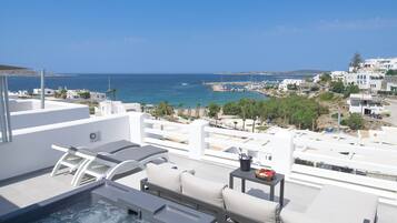 Deluxe Suite with Outdoor Hot Tub & Panoramic Sea View | Balcony view