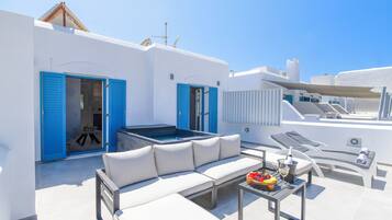 Panoramic-Studiosuite | Zimmersafe, Bügeleisen/Bügelbrett, kostenloses WLAN, Bettwäsche