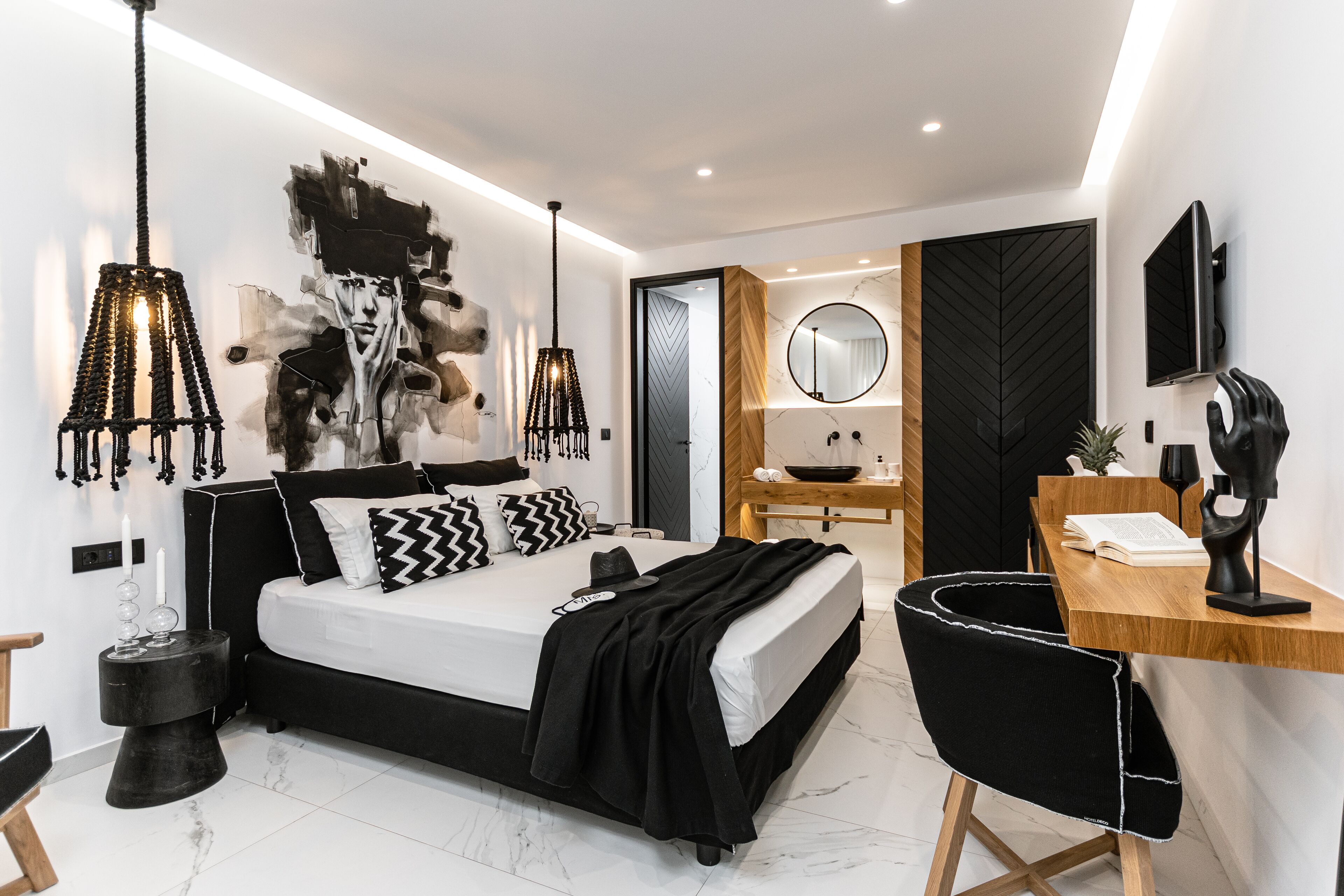 Deluxe suite 2 | Värdeförvaringsskåp på rummet, mörkläggningsgardiner och ljudisolering