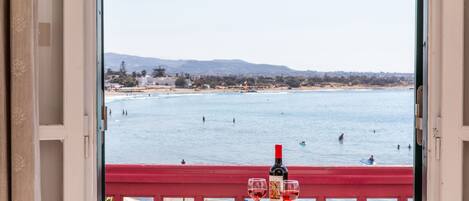 Twin Room, Balcony, Sea View | In-room safe, blackout curtains, soundproofing, free WiFi