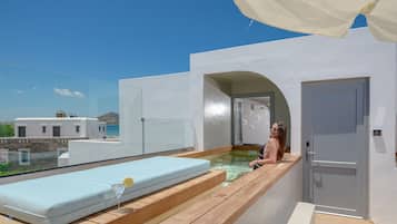 Luxury Suite (Argo Cabana, Steam Bath, Outdoor Heated Plunge Pool) | Privat bubbelpool