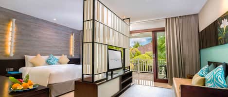 1 bedroom, premium bedding, down comforters, pillowtop beds