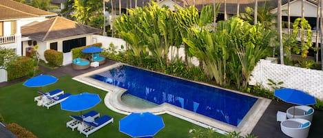 3 outdoor pools, cabanas (surcharge), pool umbrellas