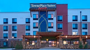 A multi-story hotel with a prominent sign reading "TownePlace Suites." - TownePlace Suites by Marriott Des Moines West/Jordan Creek (West Des Moines)