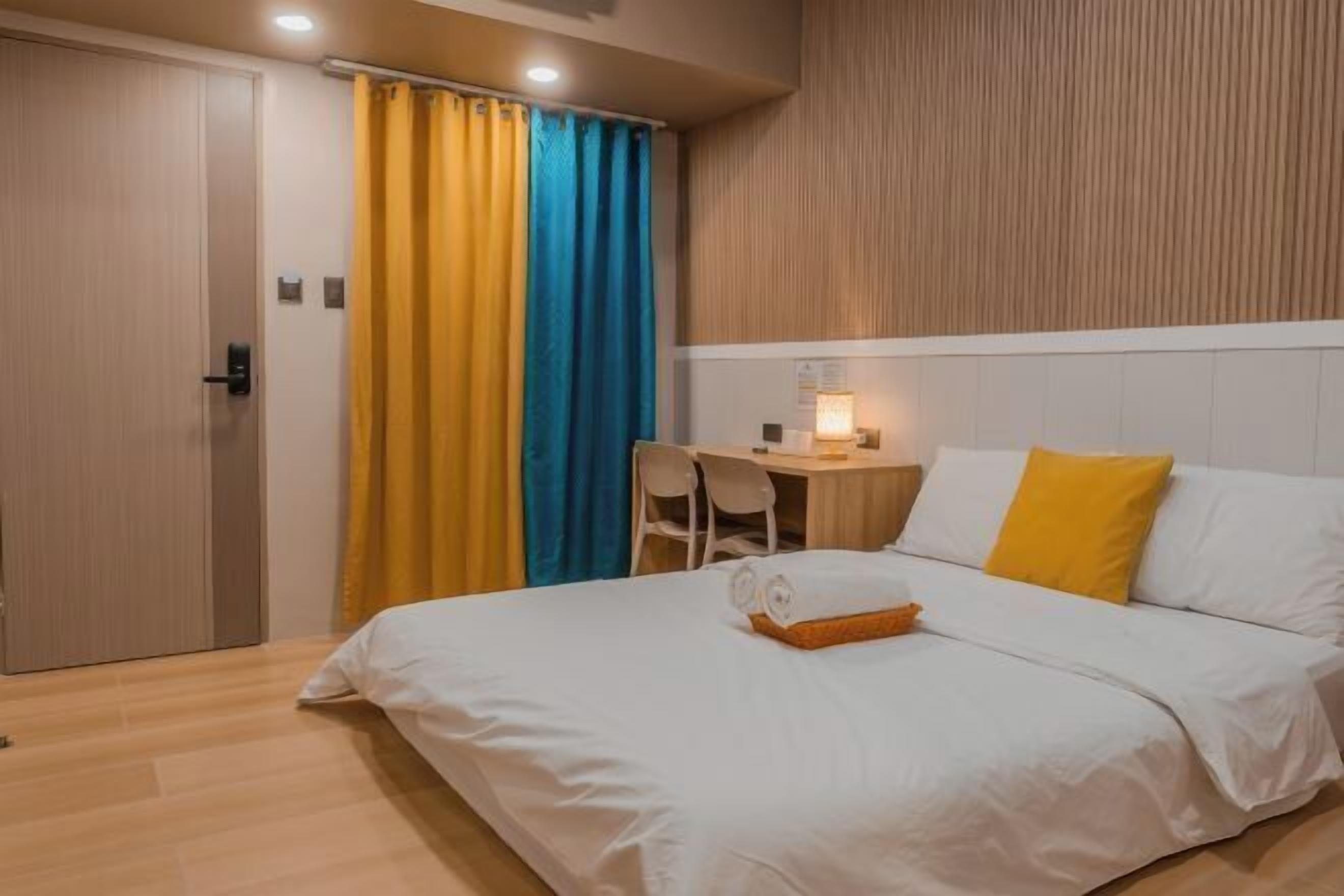 Wifi gratis y ropa de cama 