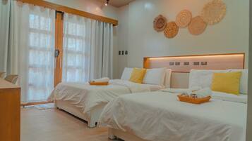 Superior Family Room | Free WiFi, bed sheets