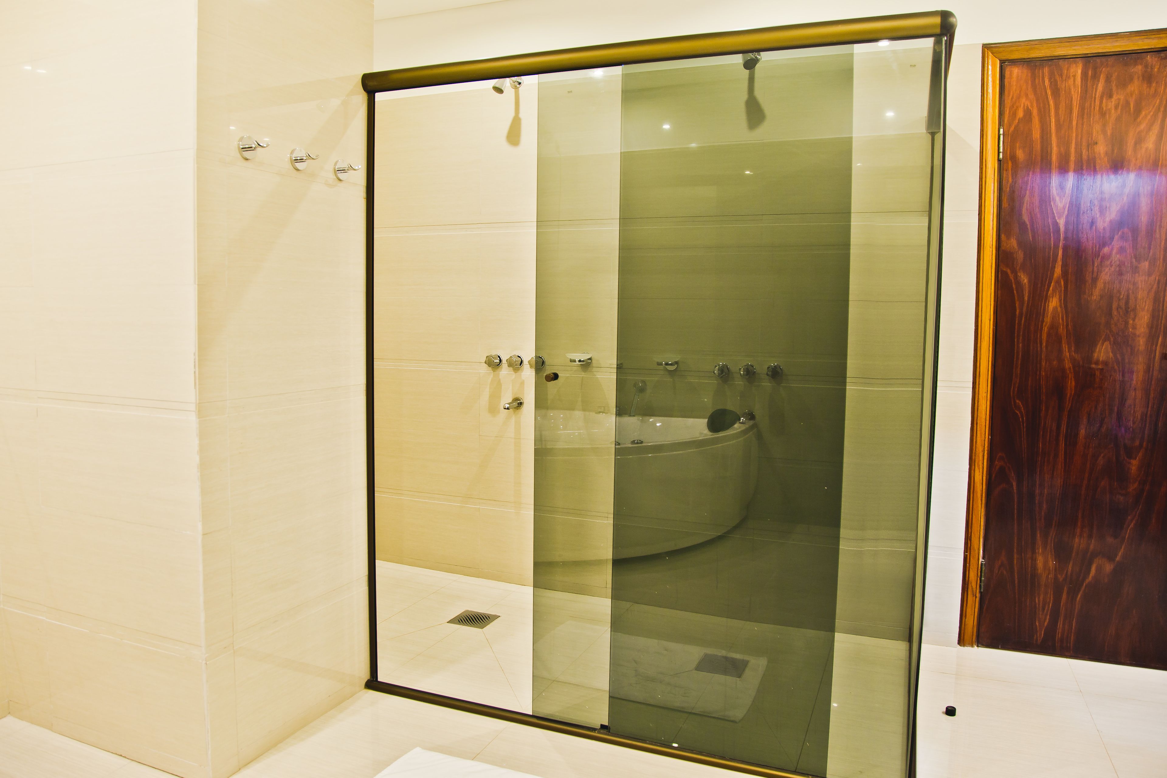 presidential suite | jetted bathtub