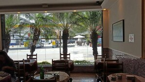 Lobby - Hotel Três Poderes (São Paulo)