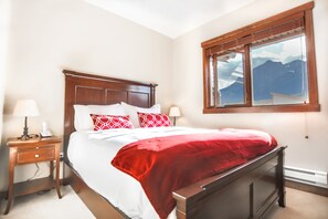 Appart'hôtel Panoramique, 2 chambres, cuisine (Ridge View Loft - Top Floor)