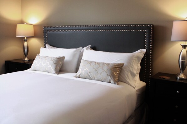 2 عدّة غرف نوم وأغطية فراش متميزة ومكواة/لوح كي وواي فاي مجانًا